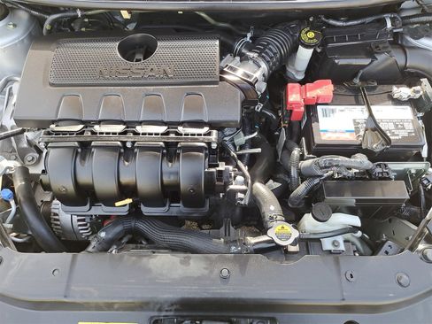 Used 2019 Nissan Sentra SV image 32