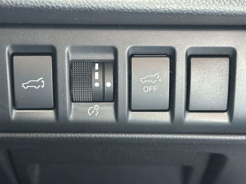 Certified 2025 Subaru Outback Limited AWD/4WD image 25