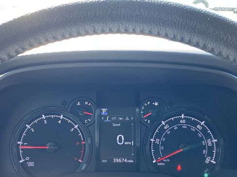 Used 2021 Toyota 4Runner SR5 image 29