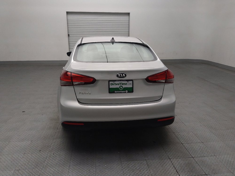 Used 2018 Kia Forte LX w/ LX Popular Package FWD image 6