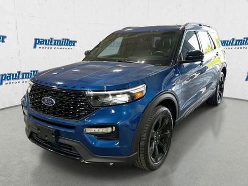 Used 2023 Ford Explorer ST-Line w/ Class IV Trailer Tow Package AWD/4WD image 1