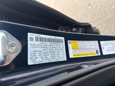 Used 2023 Honda CR-V EX image 26