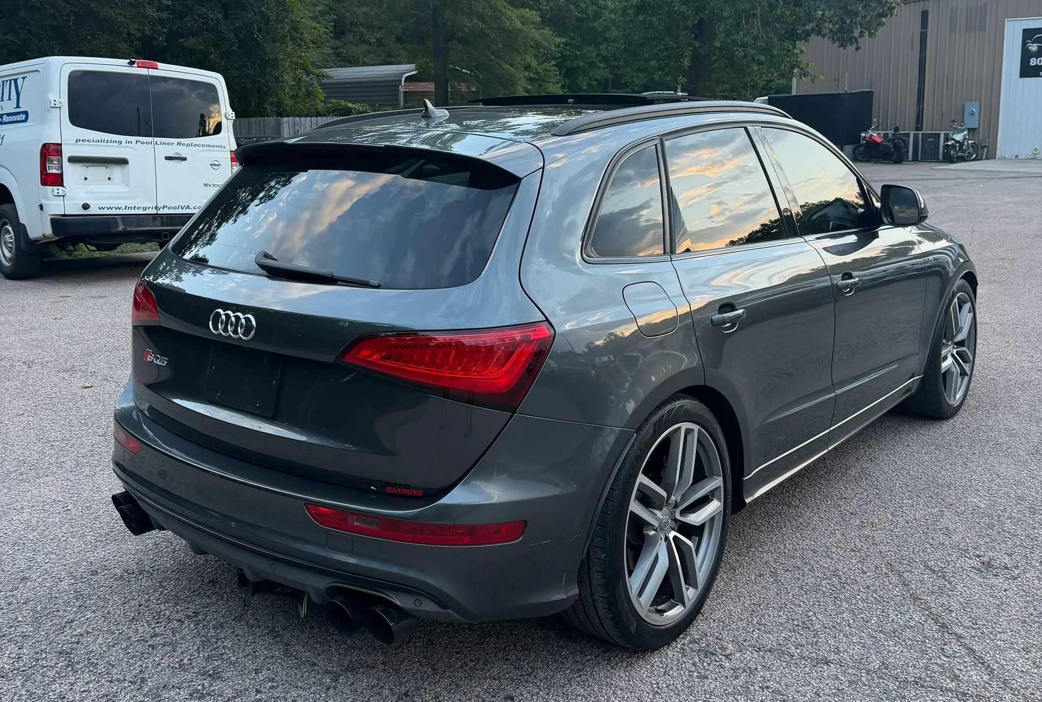 Used 2015 Audi SQ5 Premium Plus AWD/4WD image 9