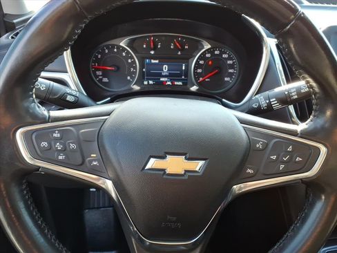 Certified 2021 Chevrolet Equinox LT image 17