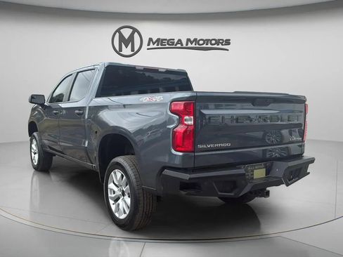 Used 2019 Chevrolet Silverado 1500 Custom w/ Custom Convenience Package image 5