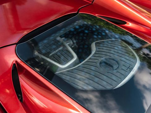 Used 2014 McLaren MP4-12C Spider RWD image 8