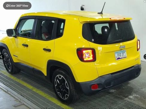 Used 2017 Jeep Renegade Sport w/ Power & Air Group FWD image 2