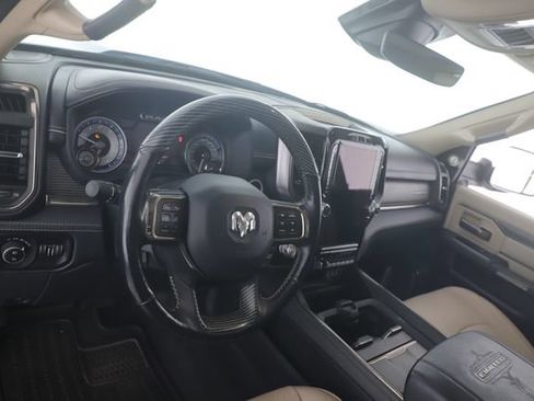 Used 2020 RAM 2500 Limited AWD/4WD image 18