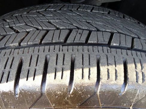 Used 2021 Chevrolet Suburban Z71 w/ Z71 Off-Road Package image 37