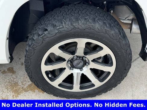 Used 2021 RAM 1500 Laramie AWD/4WD image 9