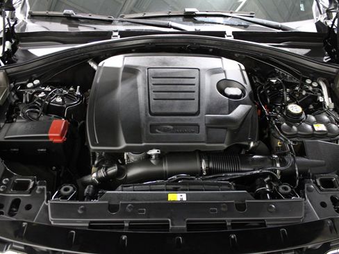 Used 2022 Land Rover Range Rover Velar S image 37