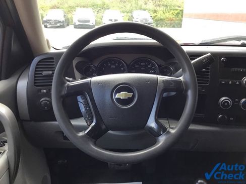 Used 2013 Chevrolet Silverado 3500 W/T w/ Snow Plow Prep Package image 46