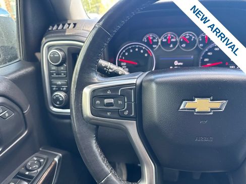 Used 2021 Chevrolet Silverado 1500 LT AWD/4WD image 21