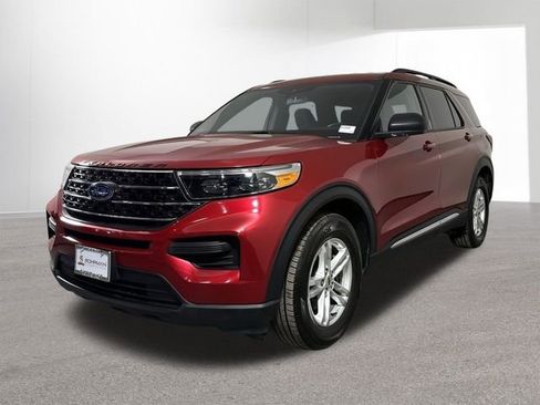 Used 2020 Ford Explorer XLT w/ Comfort Package image 1