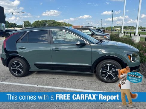 Used 2023 Kia Niro FWD image 2