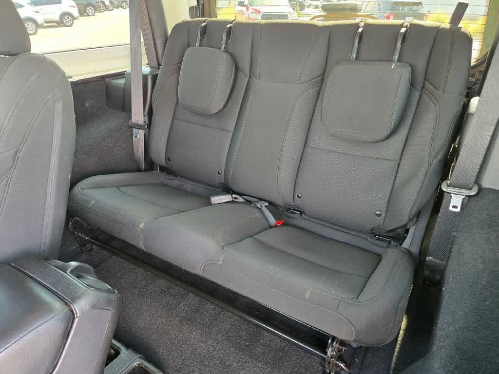Used 2020 Jeep Wrangler Sport AWD/4WD image 10