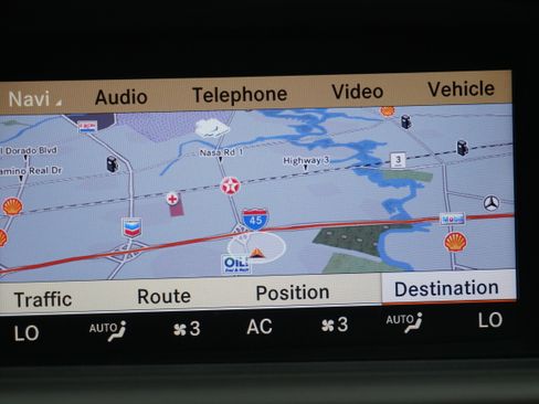 Used 2011 Mercedes-Benz S 550 image 18