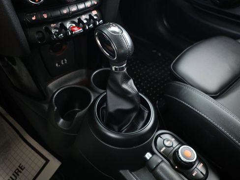 Used 2018 MINI Cooper S image 14
