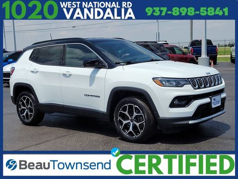 Used 2025 Jeep Compass Limited AWD/4WD image 1