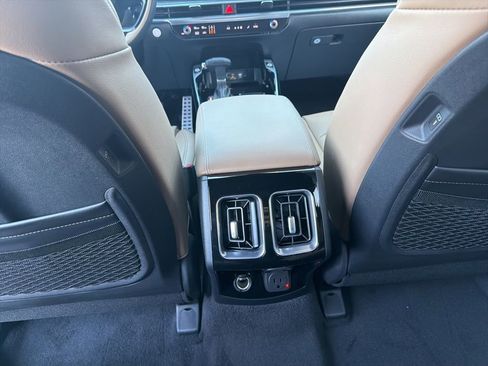 New 2026 Kia Sorento SX Prestige w/ Olive Brown Leather Package AWD/4WD image 24