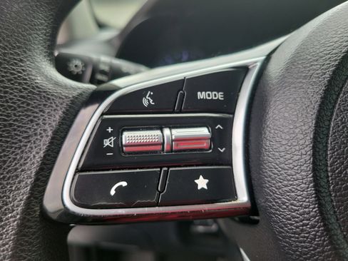 Used 2024 Kia Forte LXS FWD image 22