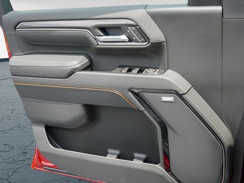 New 2026 GMC Sierra 2500 AT4 w/ AT4 Premium Plus Package AWD/4WD image 15