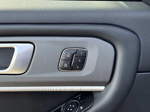 Certified 2025 Ford Explorer ST-Line w/ Premium Package AWD/4WD image 25