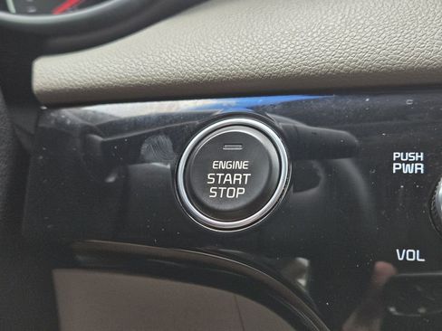 Certified 2022 Kia Sportage EX FWD image 23