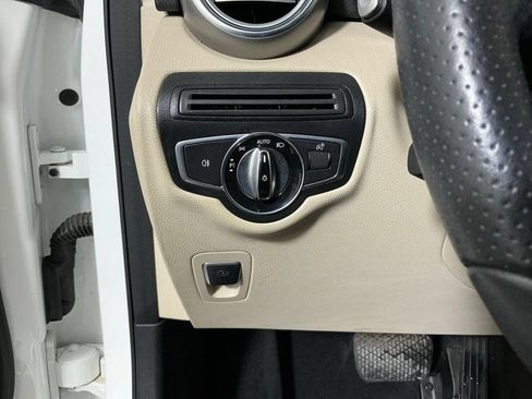 Used 2017 Mercedes-Benz GLC 300 image 17