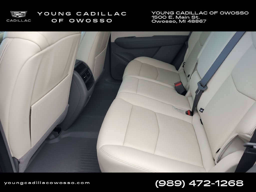 Certified 2021 Cadillac XT5 Premium Luxury w/ LPO, Floor Liner Package AWD/4WD image 28