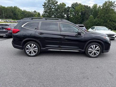 Used 2020 Subaru Ascent Limited w/ Technology Package AWD/4WD image 2