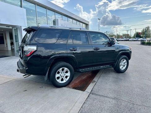 Used 2018 Toyota 4Runner SR5 Premium AWD/4WD image 7