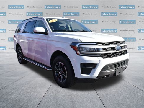 Certified 2022 Ford Expedition XLT image 3