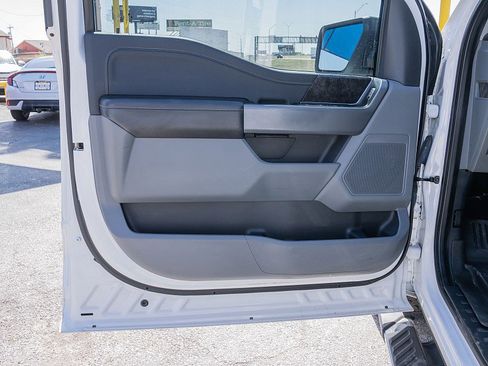 Used 2021 Ford F150 XLT w/ Equipment Group 302A High image 10