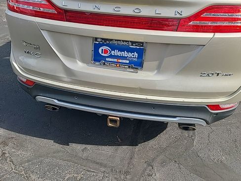 Used 2017 Lincoln MKC Reserve image 6