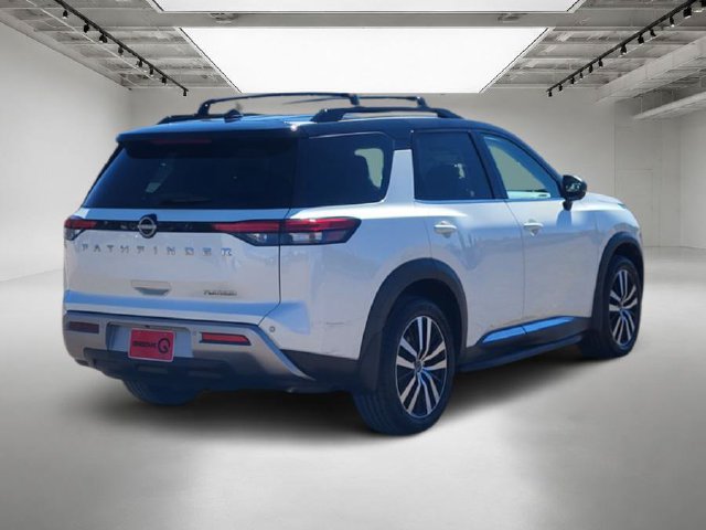 Used 2023 Nissan Pathfinder Platinum w/ Lighting Package (N93) FWD image 5