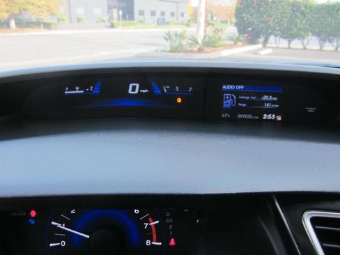 Used 2014 Honda Civic Natural Gas image 32