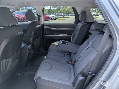 Used 2021 Hyundai Palisade SE FWD image 13