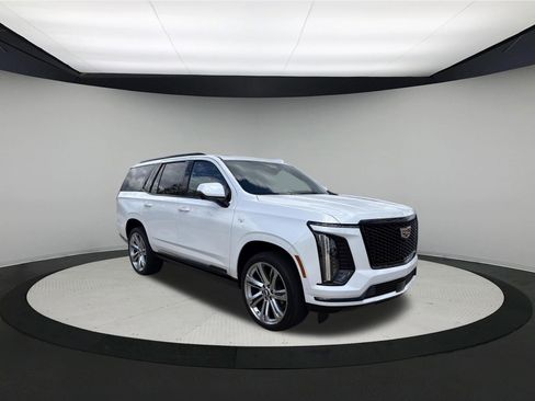 Used 2025 Cadillac Escalade Sport w/ Touring Package AWD/4WD image 4