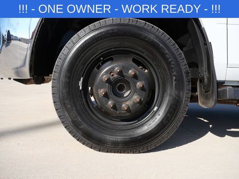 Used 2023 RAM 3500 Tradesman w/ Chrome Appearance Group image 11