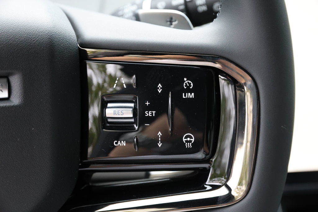 New 2026 Land Rover Range Rover Evoque S AWD/4WD image 17
