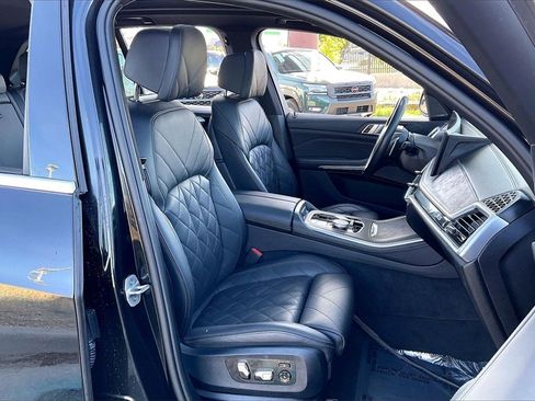 Used 2025 BMW X5 sDrive40i image 7