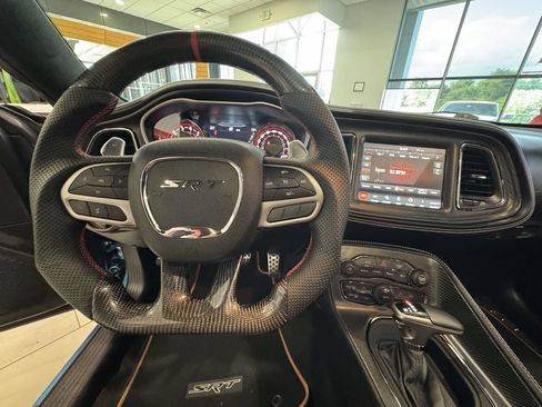 Used 2023 Dodge Challenger SRT Hellcat RWD image 17