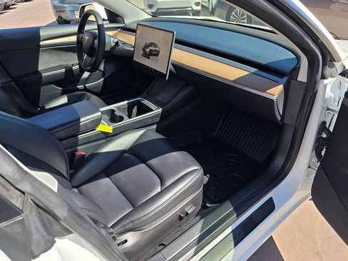 Used 2023 Tesla Model 3 Standard Range RWD image 14