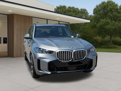 Certified 2024 BMW X5 xDrive50e w/ Executive Package AWD/4WD image 5