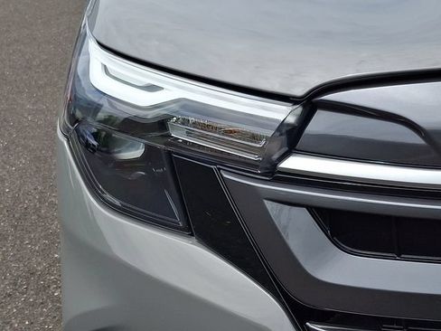 Certified 2025 Subaru Forester Premium AWD/4WD image 9