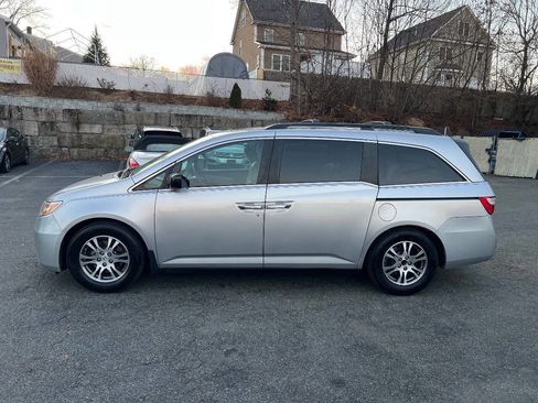 Used 2011 Honda Odyssey EX-L image 9