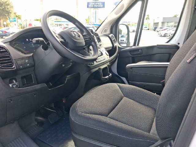Used 2025 RAM ProMaster 2500 w/ U-Haul Equipment Group FWD image 9