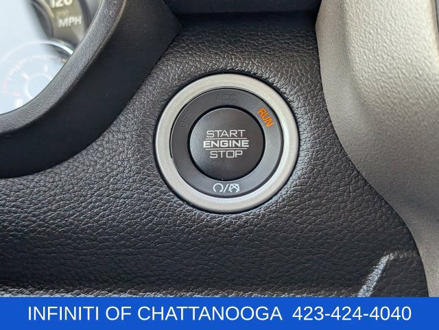 Used 2022 RAM 1500 Laramie AWD/4WD image 13