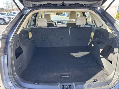 Used 2024 Ford Edge SEL image 14